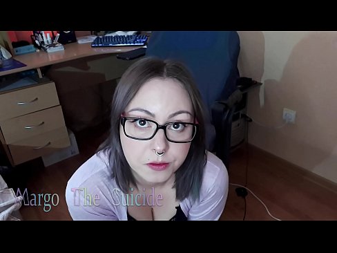 ❤️ Sexig tjej med glasögon suger Dildo djupt på kamera ❤️❌ Just porr at sv.nastypornpics-com.ru