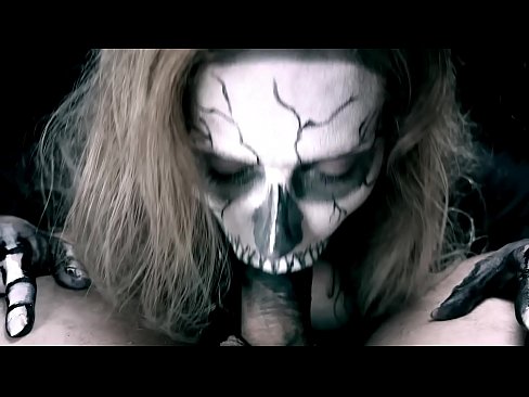 ❤️ Demonflicka suger kuk med sin svarta mun och sväljer sperma. ❤️❌ Just porr at sv.nastypornpics-com.ru